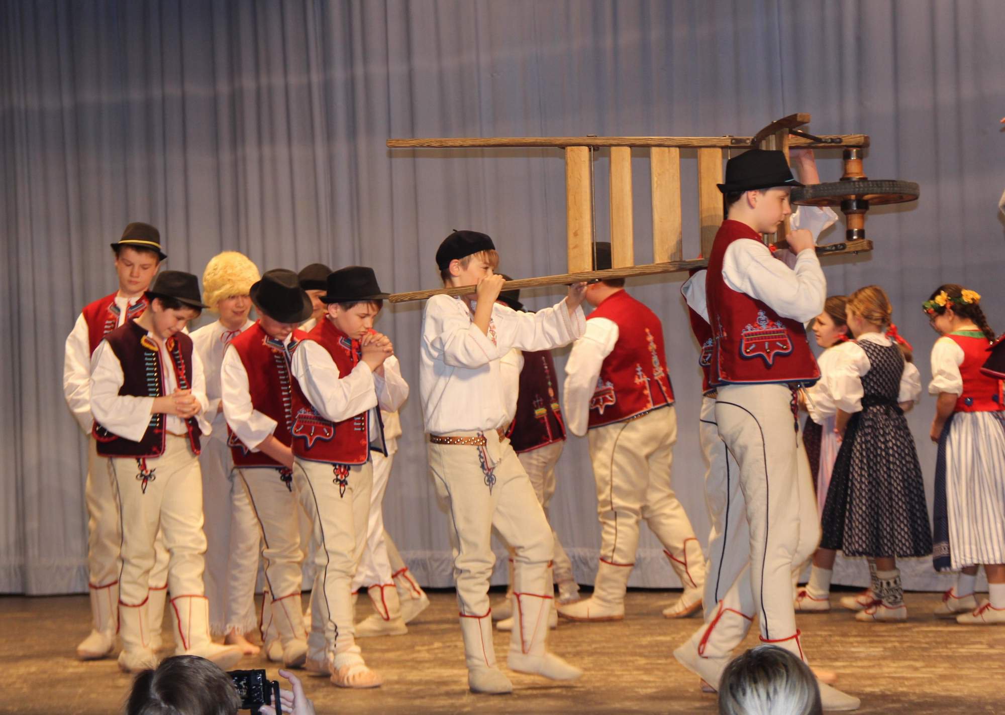 KlobuckoSoutez2015